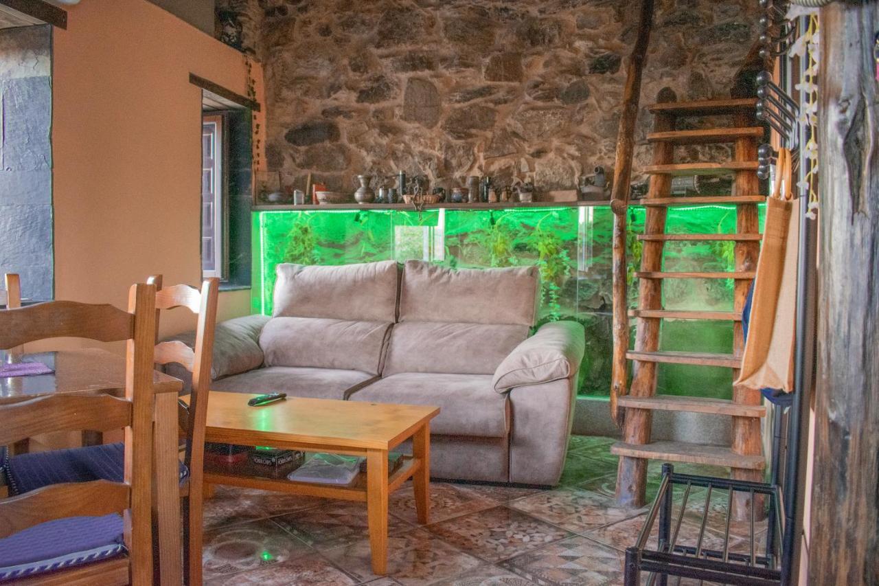 Casa En Zona Medieval Монфорте де Лемос Екстериор снимка